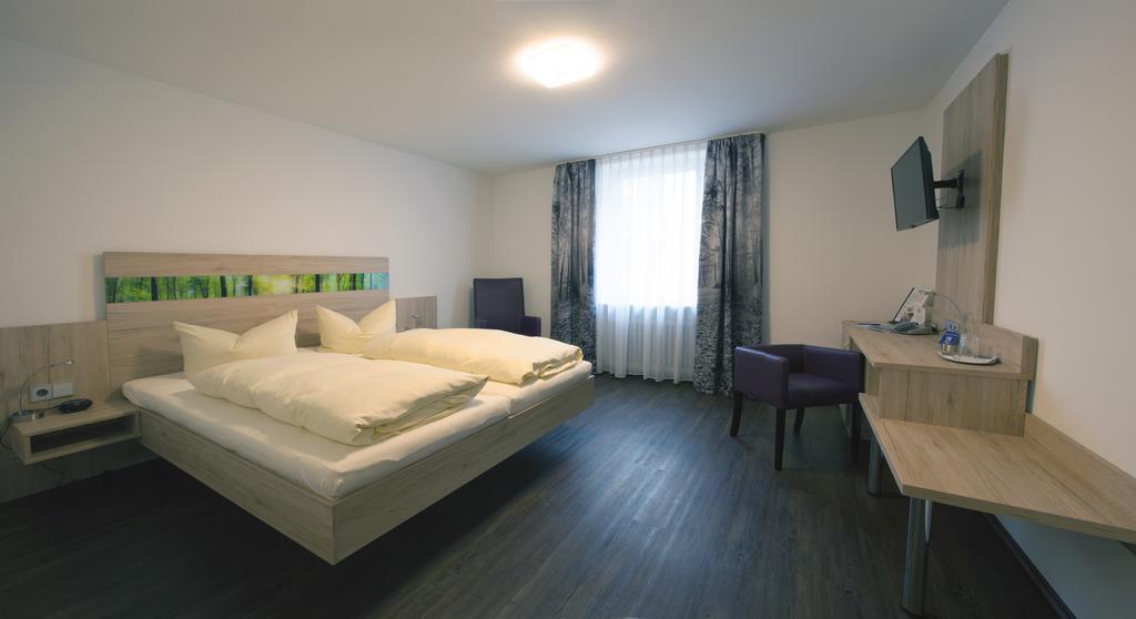 Deluxe Double Room,434355210:JPEG